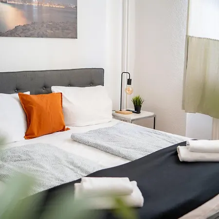 Modernes City-studio Universitaet *